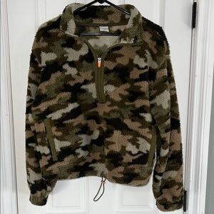 Camo Half Zip Fleece Pullover
